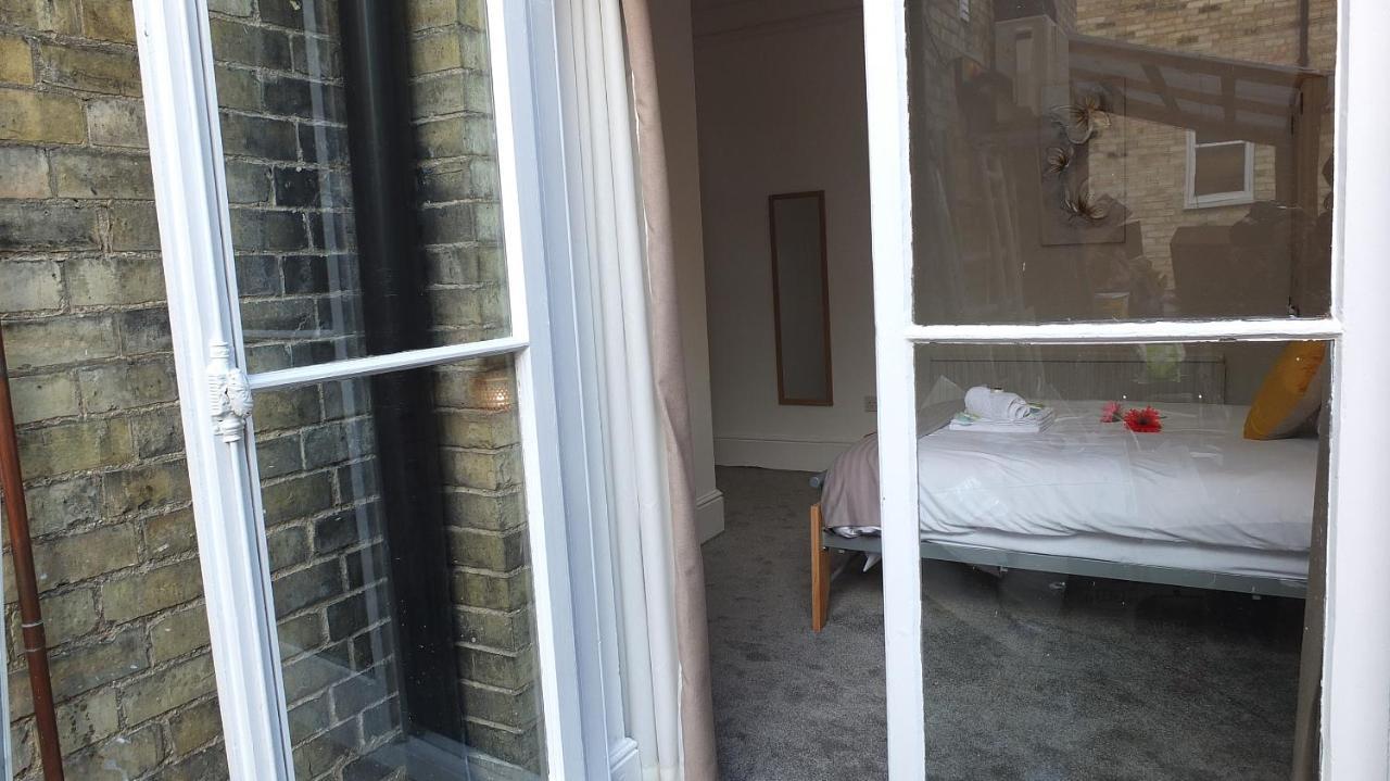The Mill Suites - Tas Accommodations Cambridge  Exterior foto
